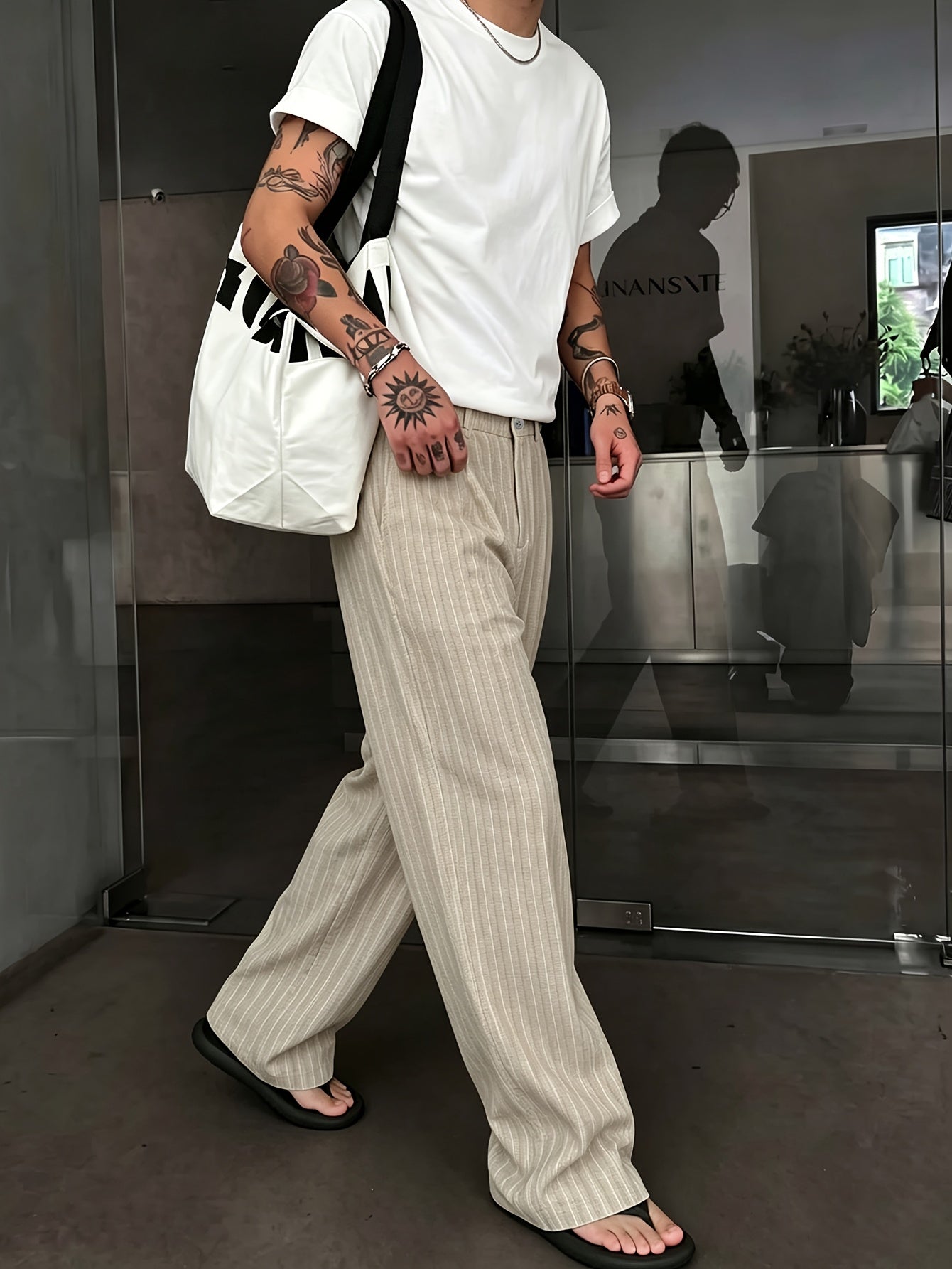 Marlowe | Pleated Wide-Leg Pants